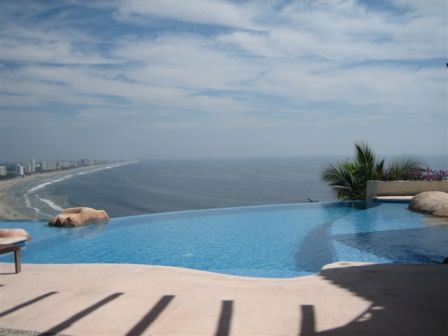 Acapulco Extreme High Coastal View.jpg
